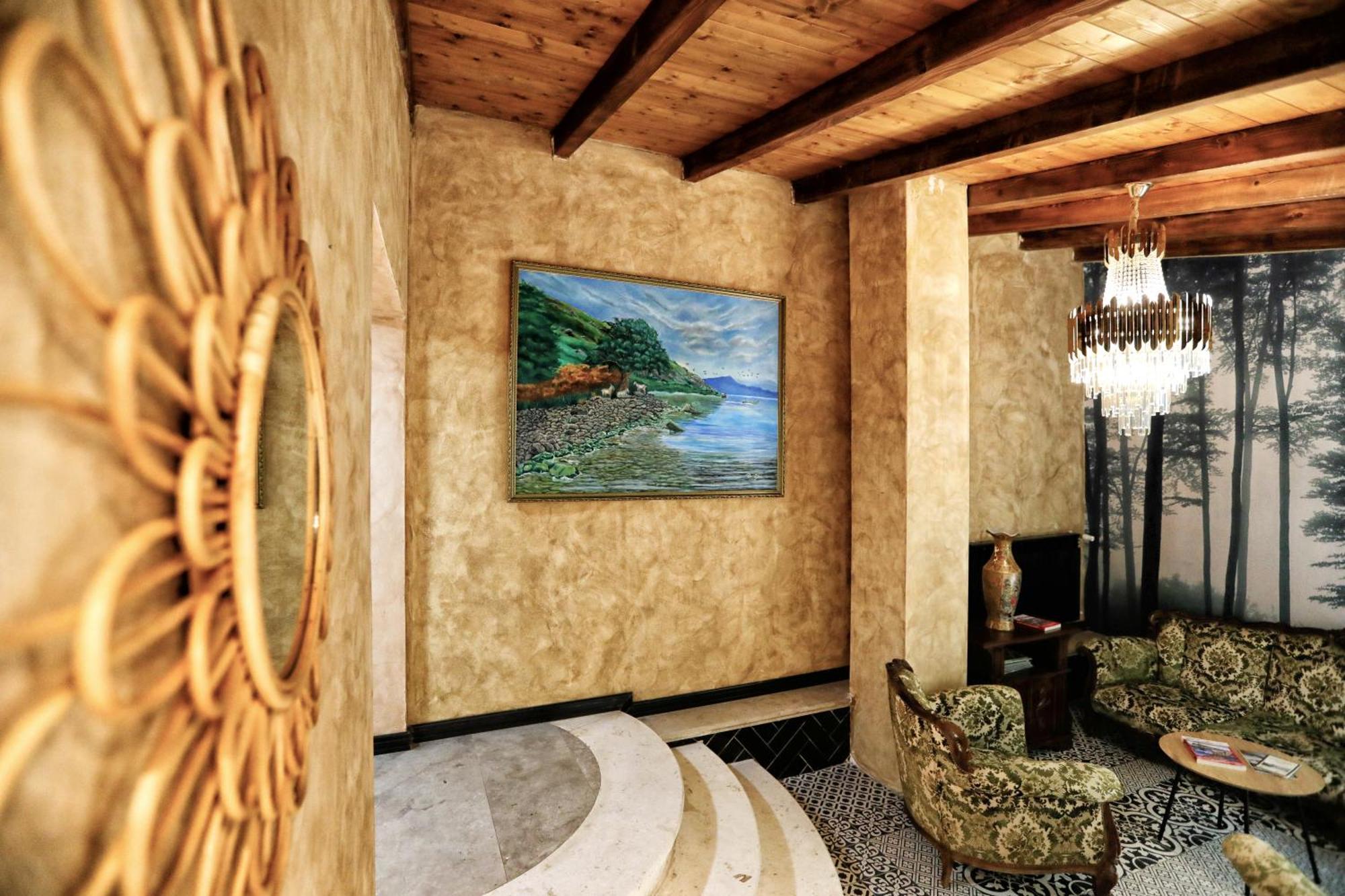 Hotel Labiatan Zogaj  Bagian luar foto