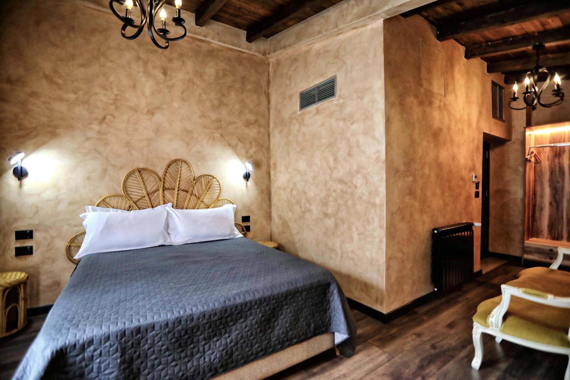 Hotel Labiatan Zogaj  Bagian luar foto