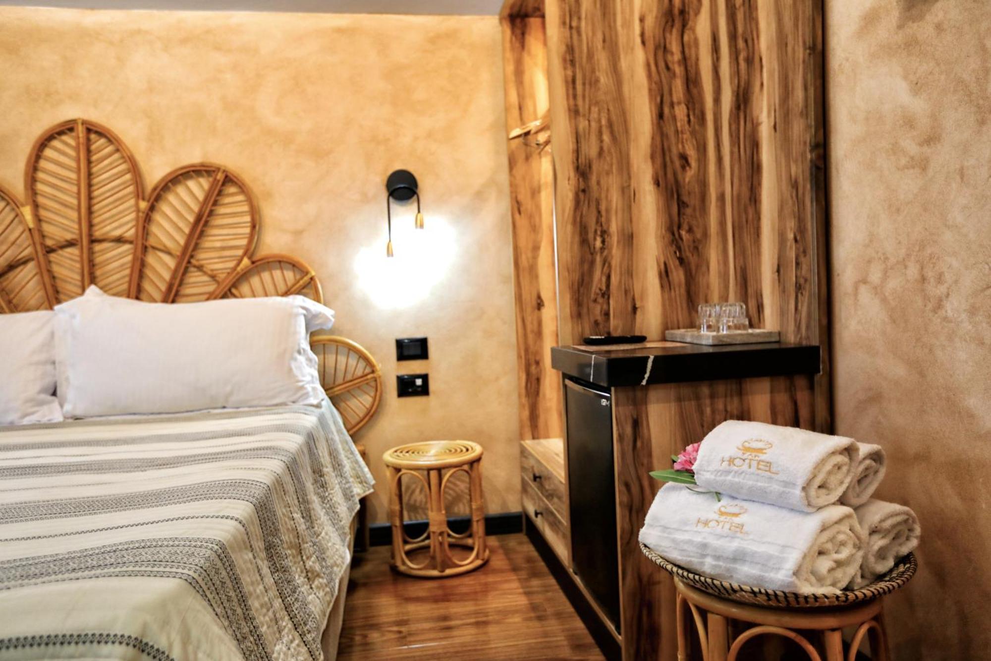 Hotel Labiatan Zogaj  Bagian luar foto